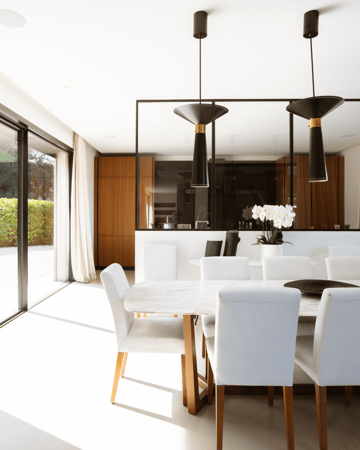 villa-la-pierre-plantee-saint-tropez-dining-area